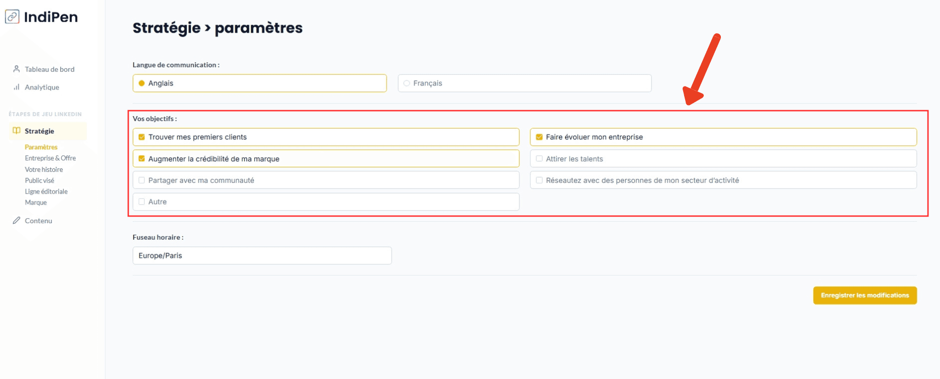 Description de l'interface d’IndiPen : choisis la langue de publication, tes objectifs et ton fuseau horaire.
